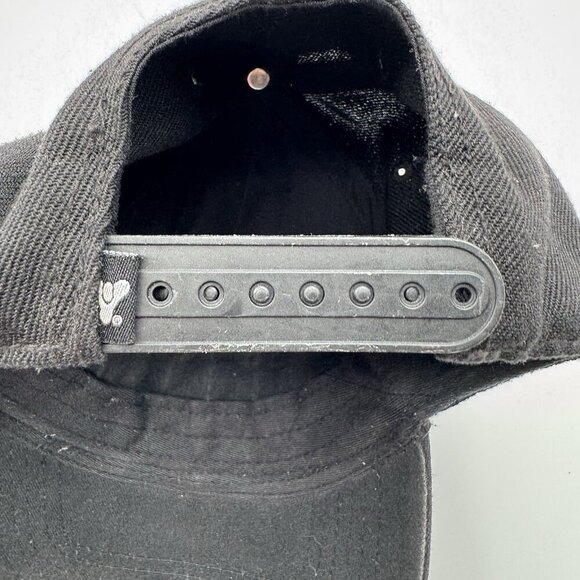 Destiny Guardian Metal Crest Snapback Cap Hat Emblem Black Bungie Numskull - Picture 6 of 6